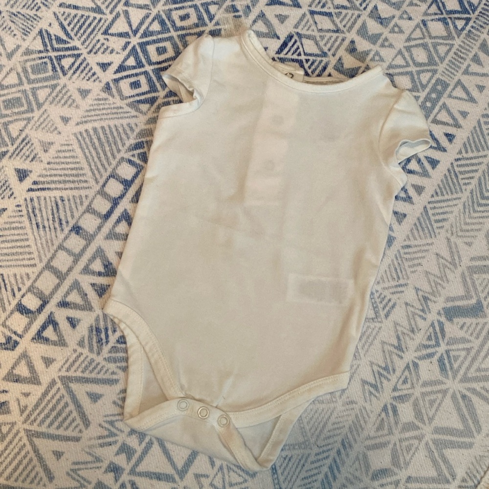 Max Studio Baby 6 - 9 Month Onsie